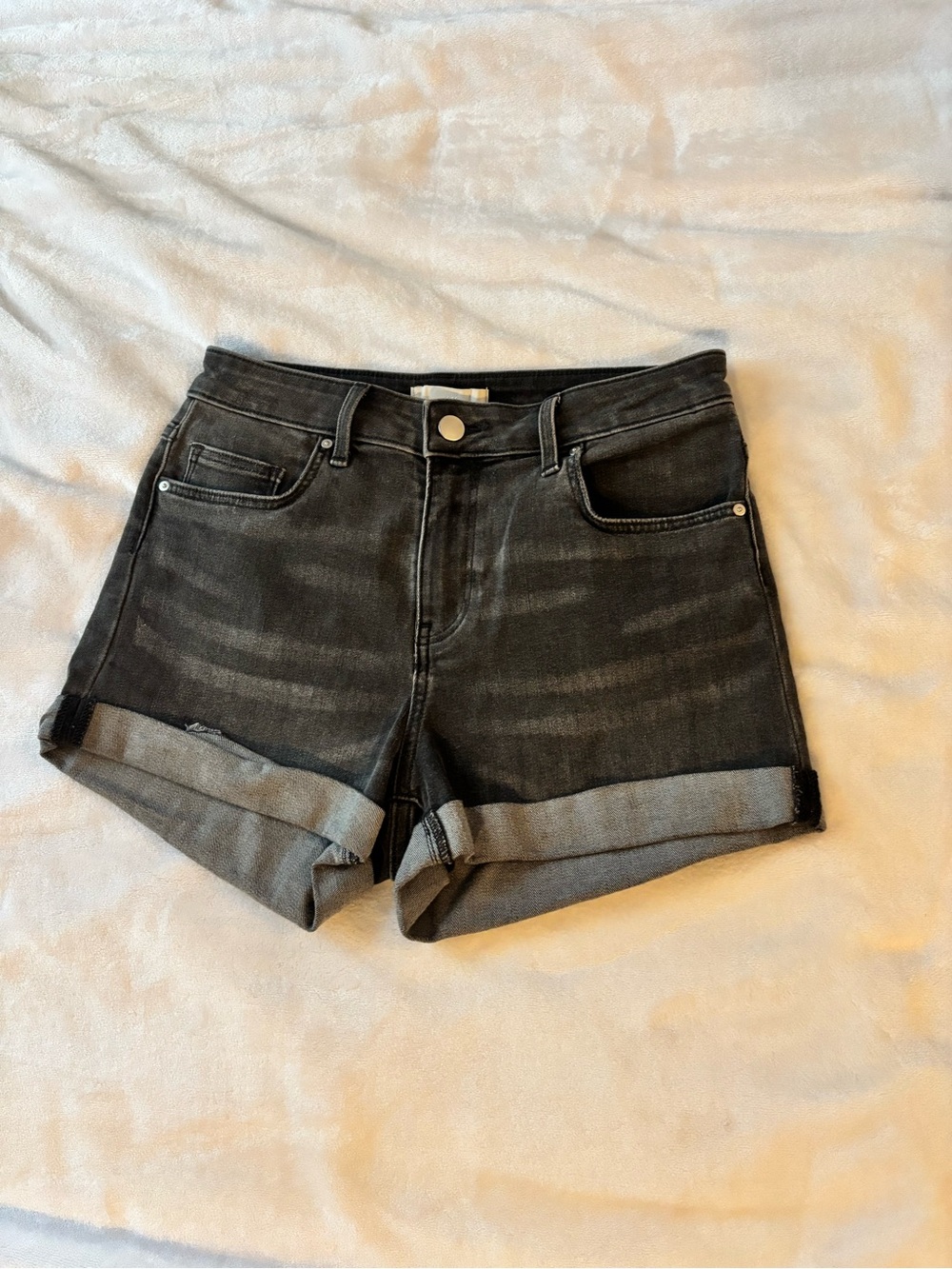 H&M Shorts size 2